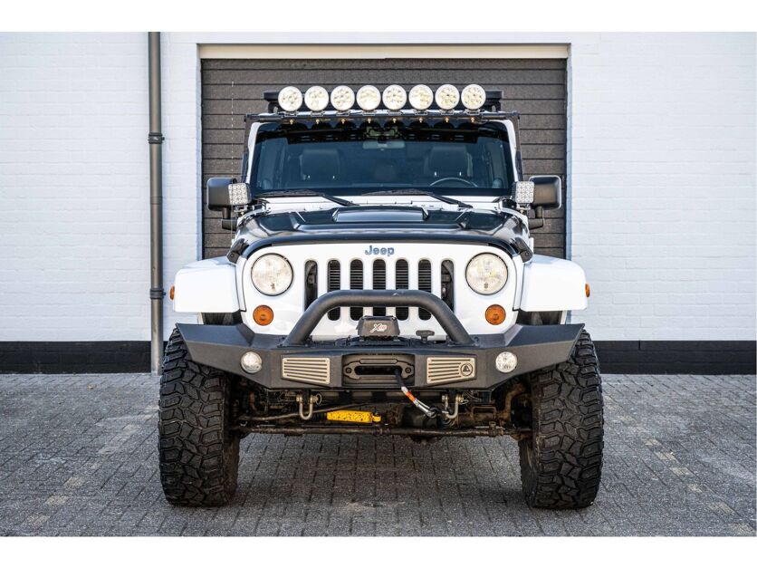 Jeep Wrangler 3.6 Sahara Unlimited - Rhino Velgen / Dakdrager -Lier Smitty bilt