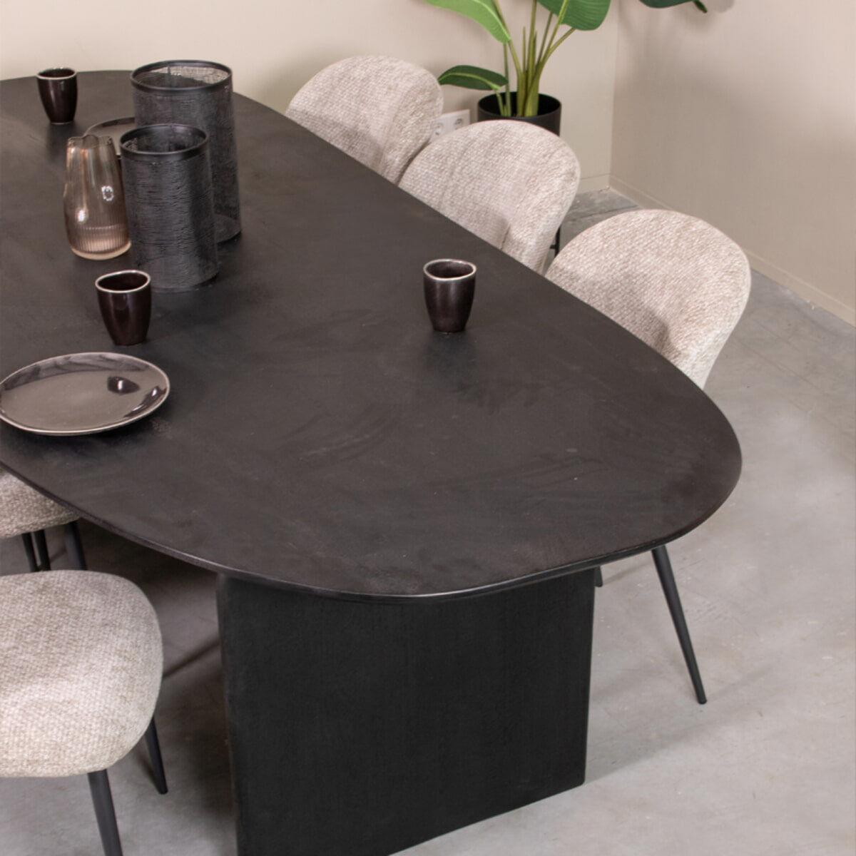 LABEL51 Organische Eettafel Cooper Mangohout, 250 x 110cm - Zwart - 8719323320109