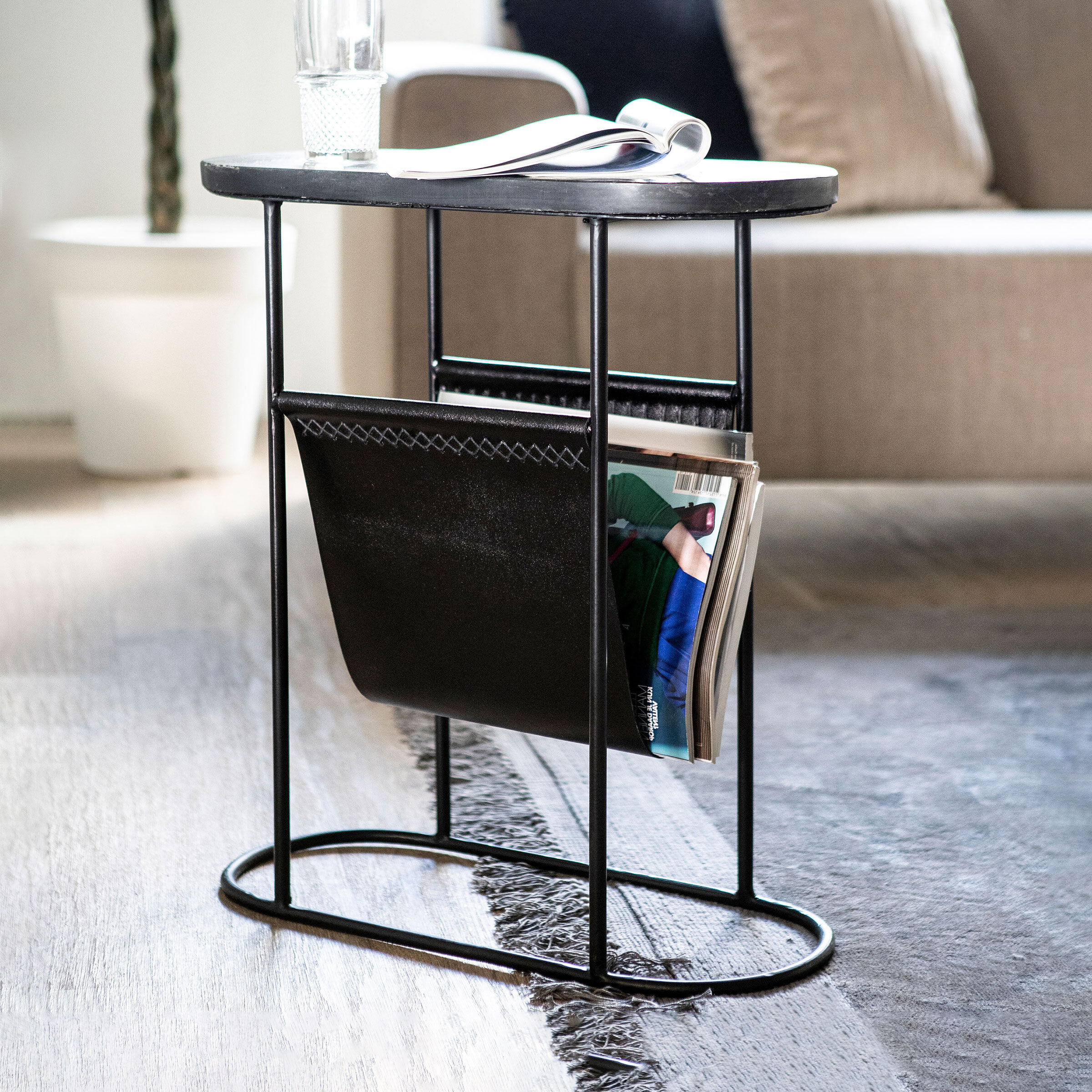 By-Boo Bijzettafel Daily marmer en leer met tijdschriftenhouder - zwart - Ovaal - 8719743436411