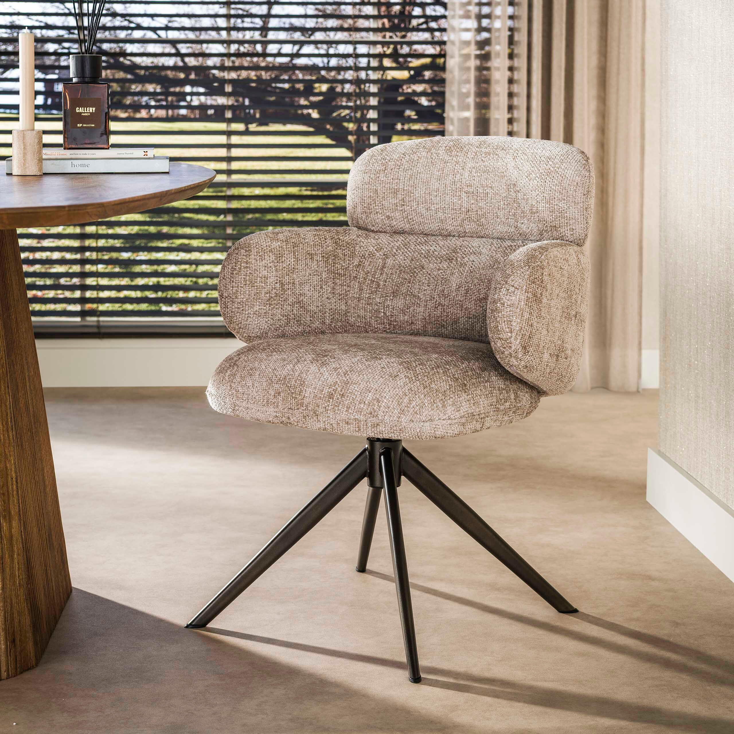 LifestyleFurn Draaibare Eetkamerstoel Kerek Hoven stof en bruin staal - Zand - 9501731222439