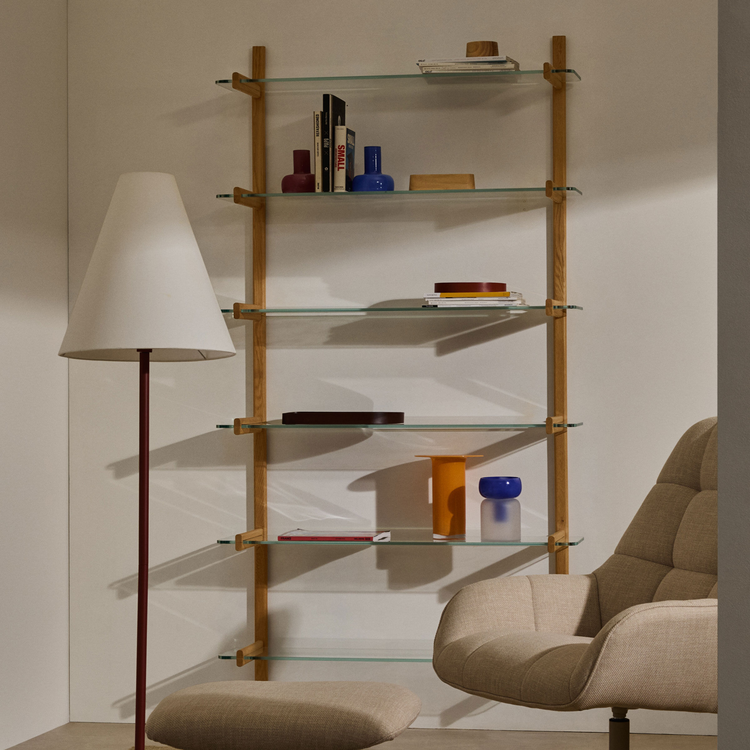 Kave Home Wandrek Sitra Eikenhout en glas, 202 x 90cm - Bruin - 8433840977041