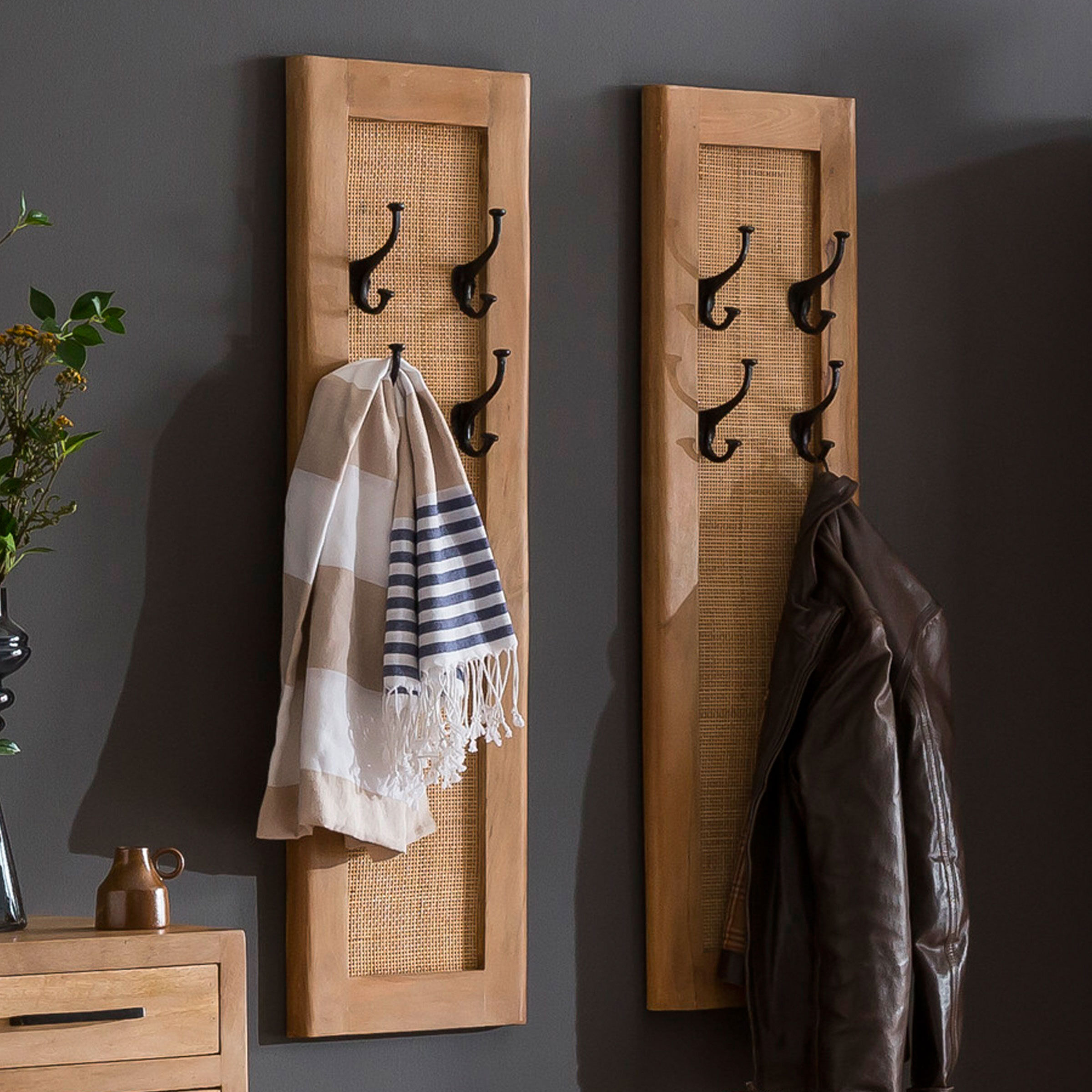 Artistiq Kapstok Denice Mangohout en rotan, Met 8 haakjes - 4055195141638