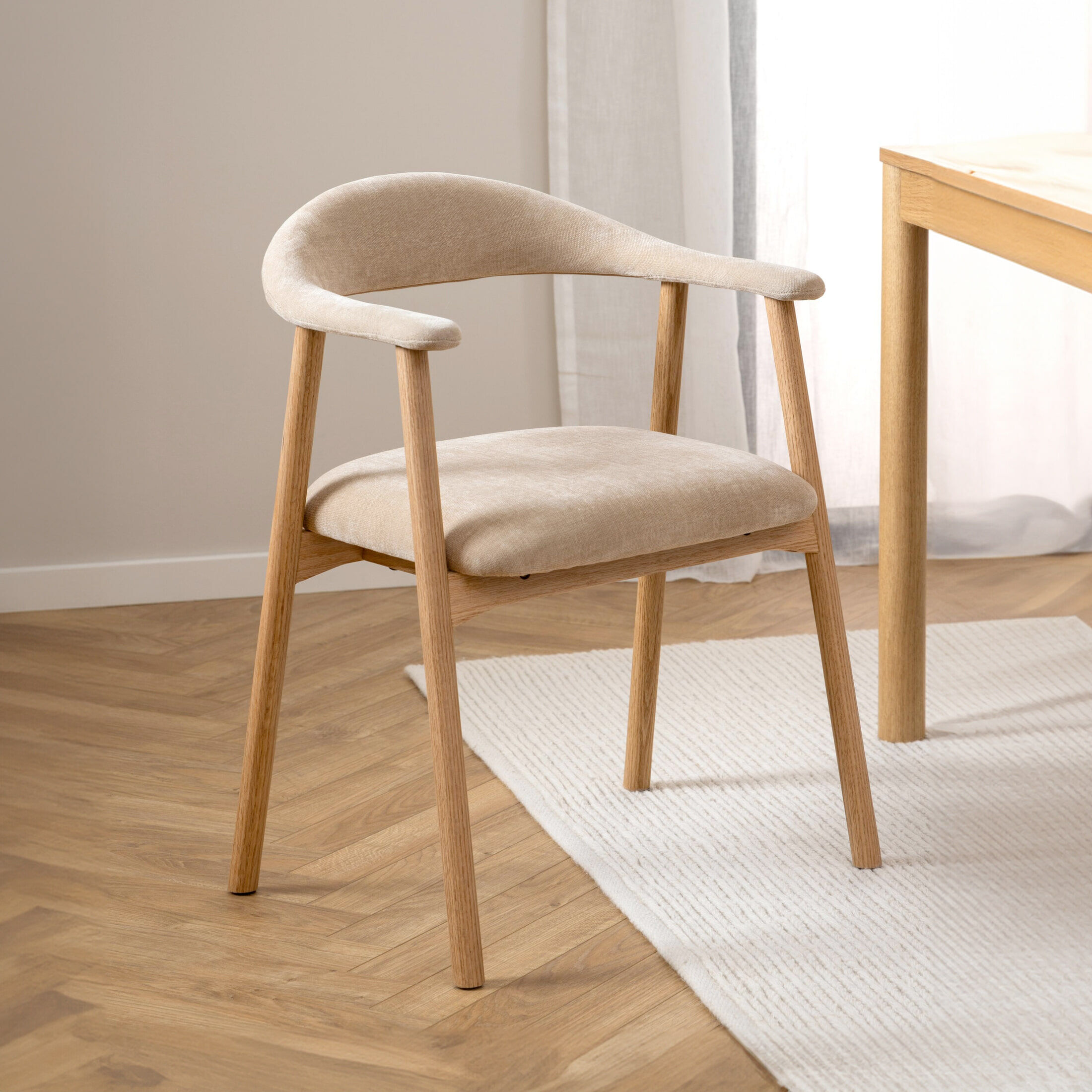 Bendt Eetkamerstoel Gerado Eikenhout en chenille - Beige - Japandi - 5713941310156