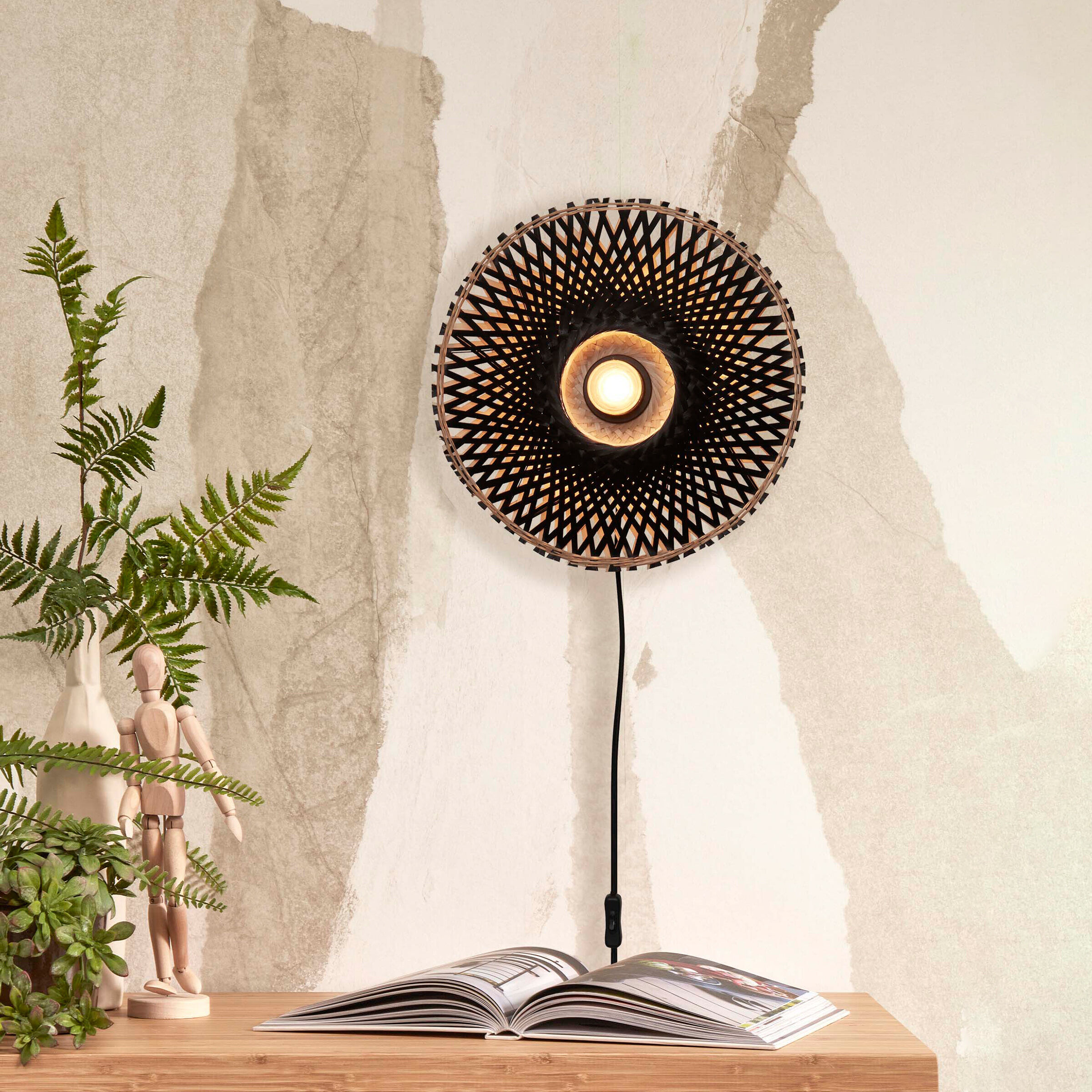 GOOD&MOJO Wandlamp Kalimantan Bamboe, 30cm - Zwart/Naturel - 8716248091671
