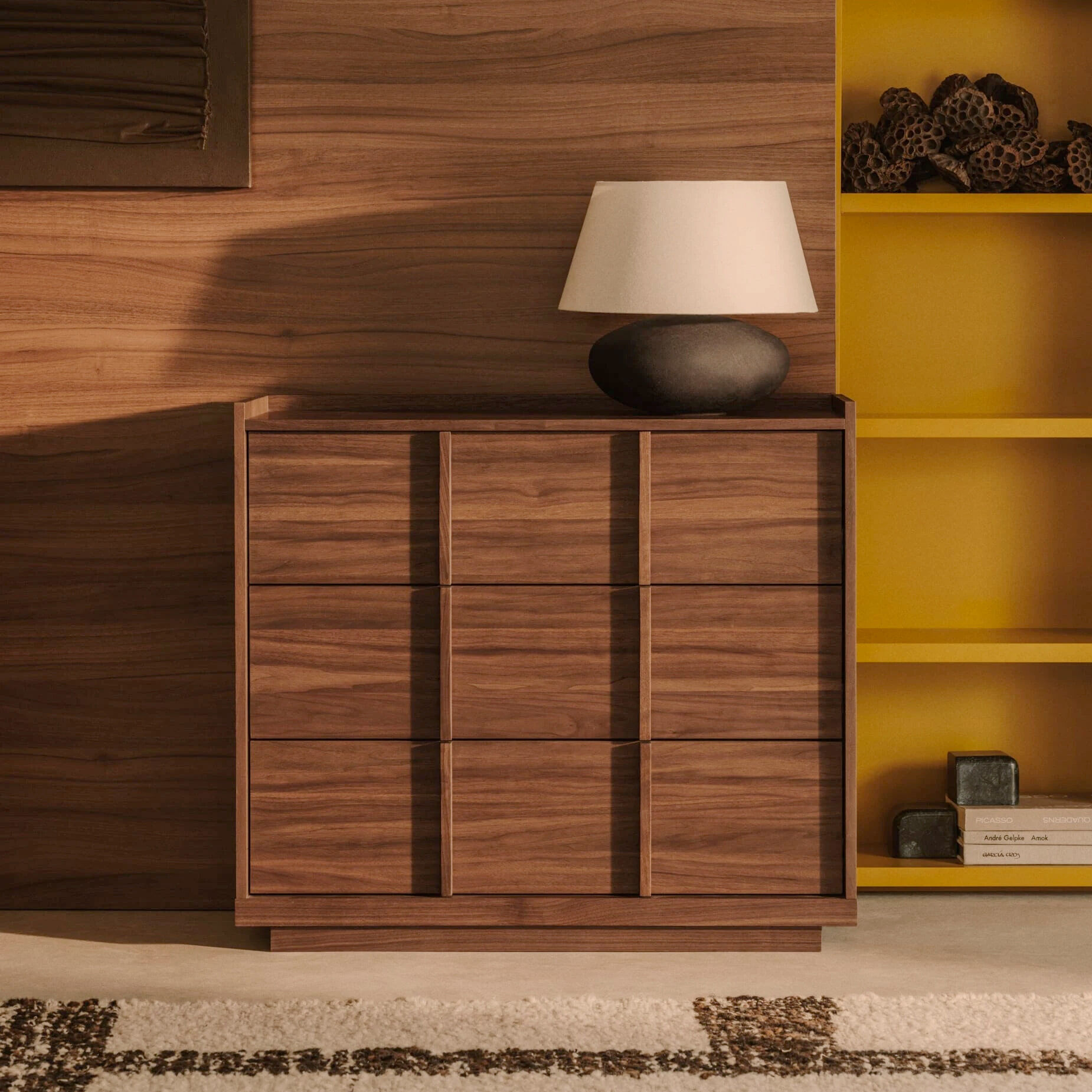 Kave Home Ladekast Onix Notenfineer, 78 x 100cm - Bruin - Japandi - 8433840969152