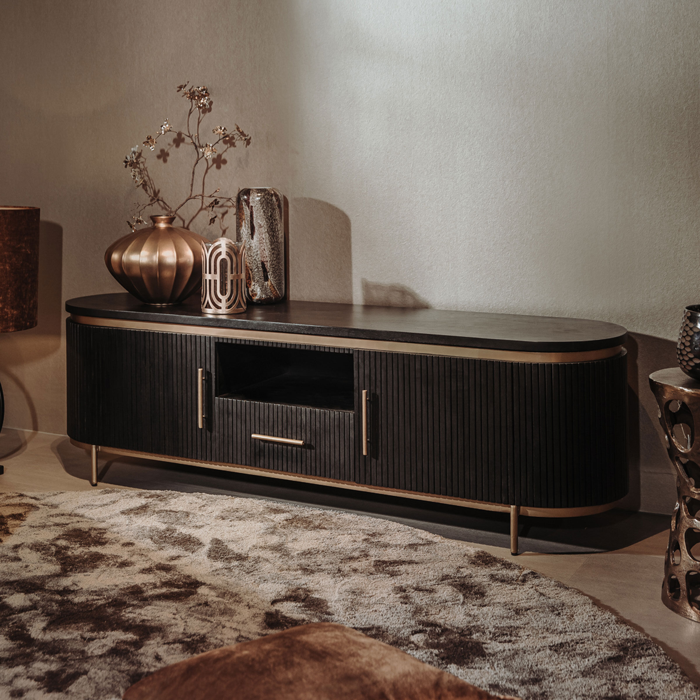 Tower Living TV-meubel Rivello Mangohout, 180cm - Zwart - 9505762815844