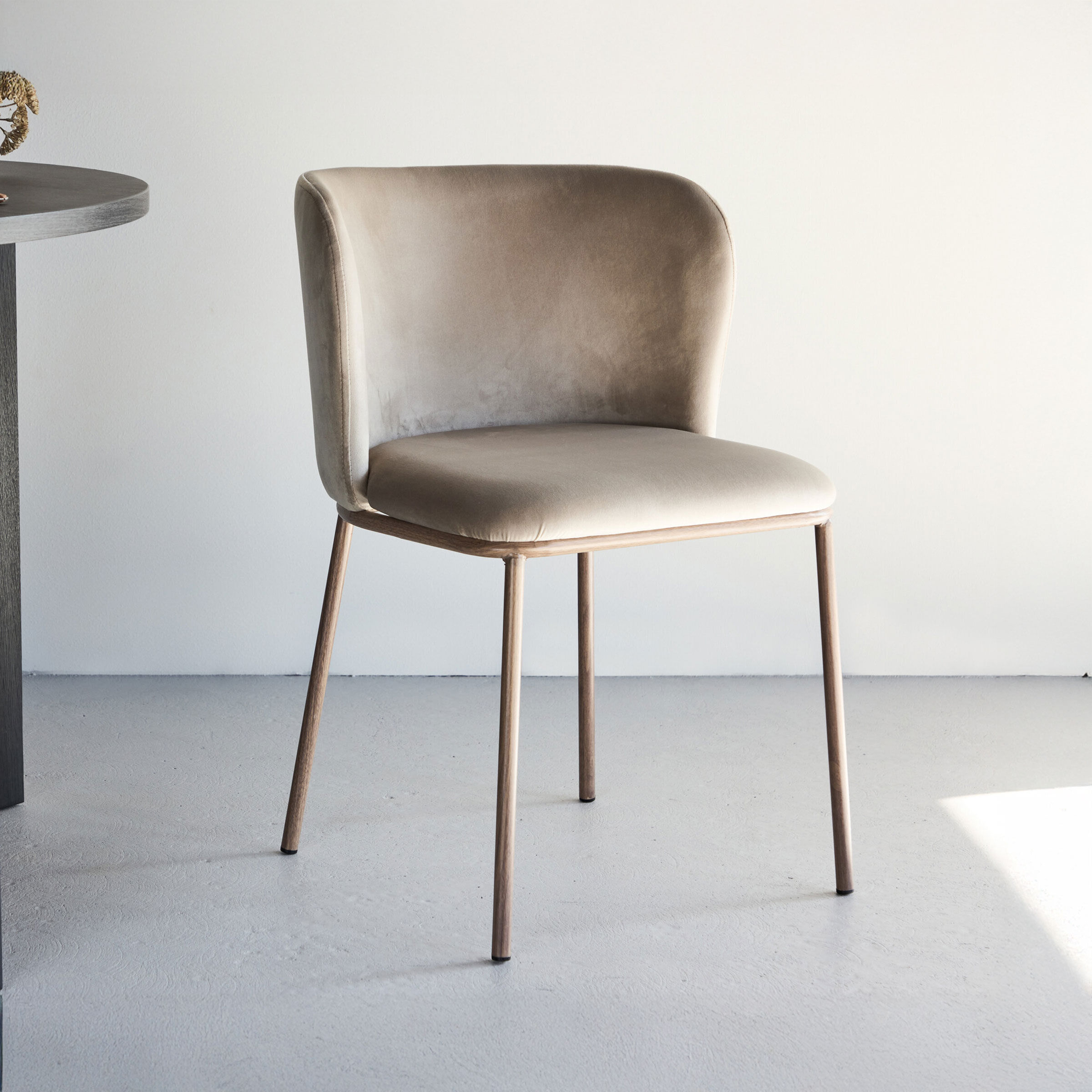 Nohr Eetkamerstoel Almetra Velvet - Beige - 7340220899293