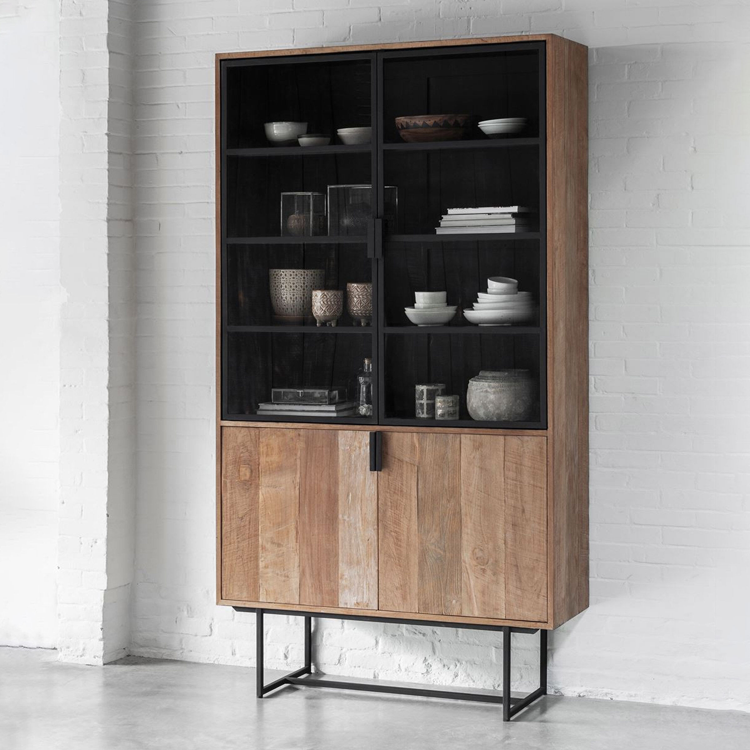 DTP Home Vitrinekast Odeon Teakhout, 220 x 120cm - Bruin - 8720146546058