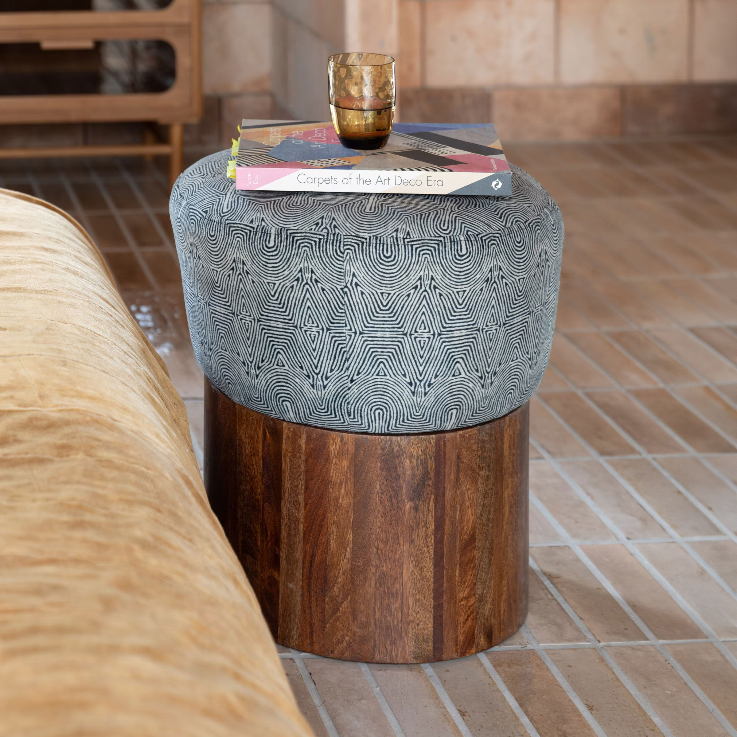 Dutchbone Kruk Fragment Mangohout en stof - Bruin - 8718548086746