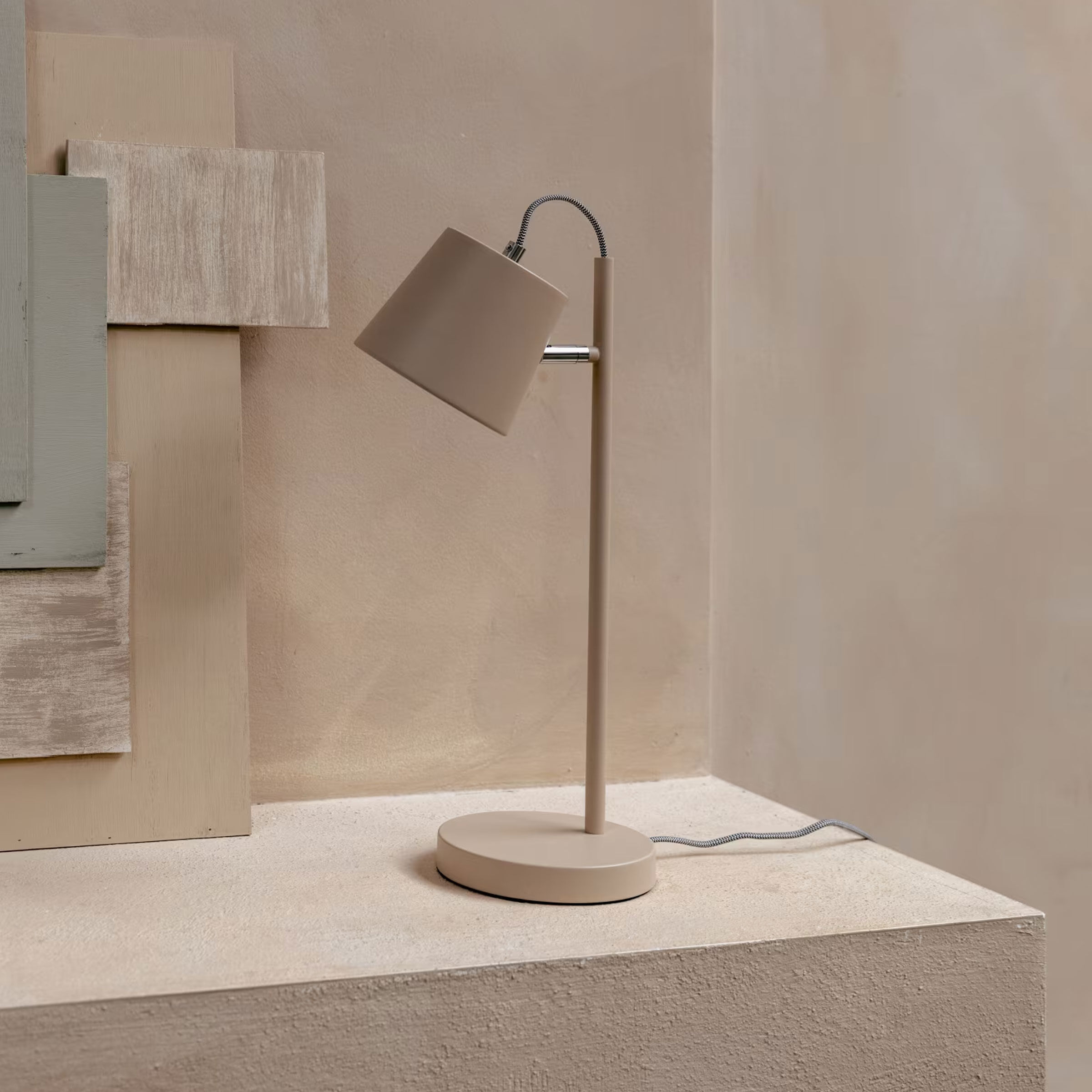 Zuiver Tafellamp Buckle 50cm - Beige - 8718548087842